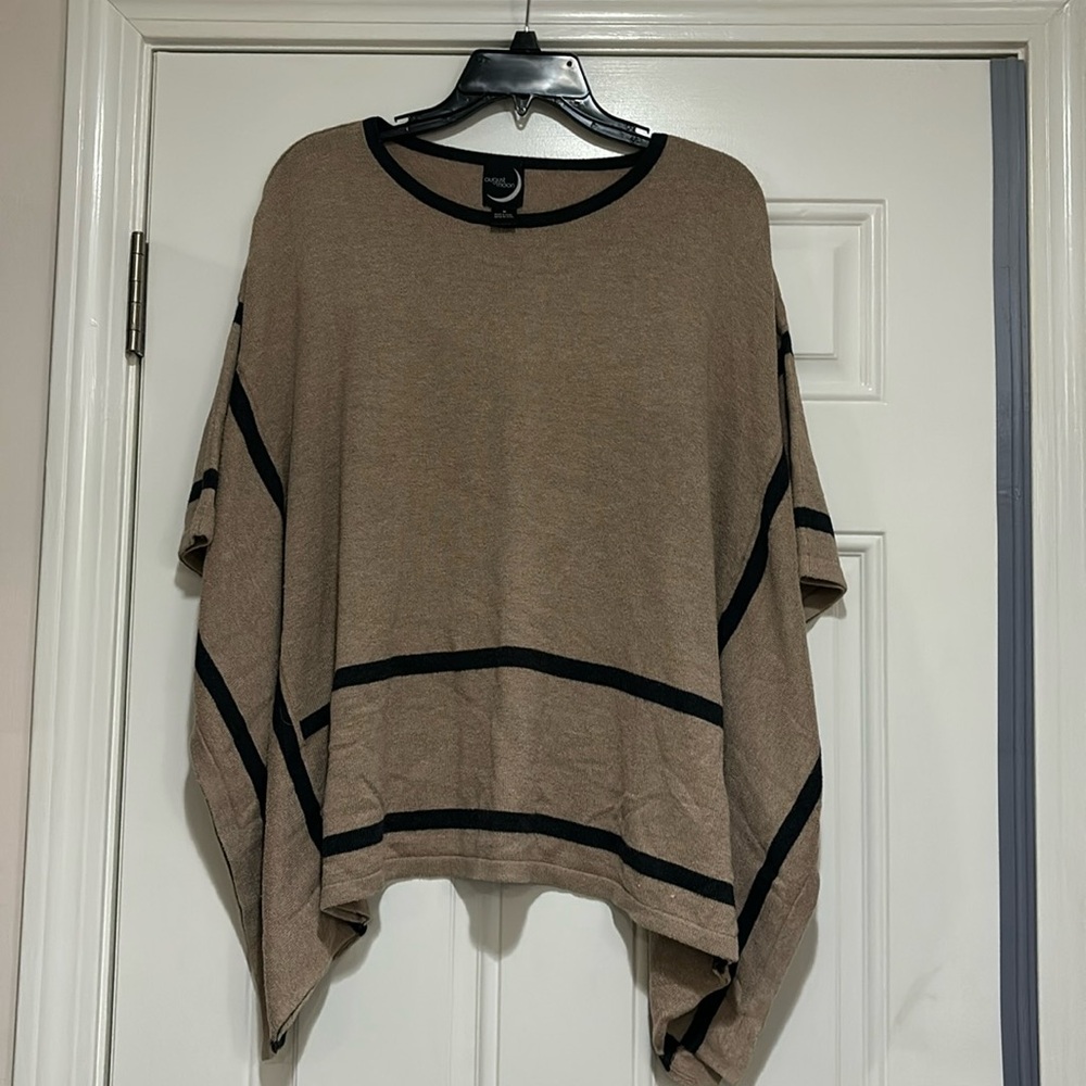 August Moon Medium Poncho